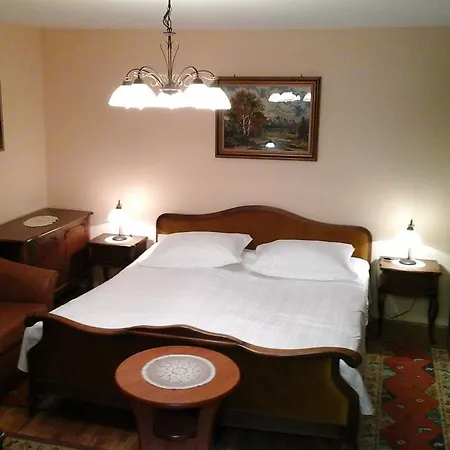 Daire Nona